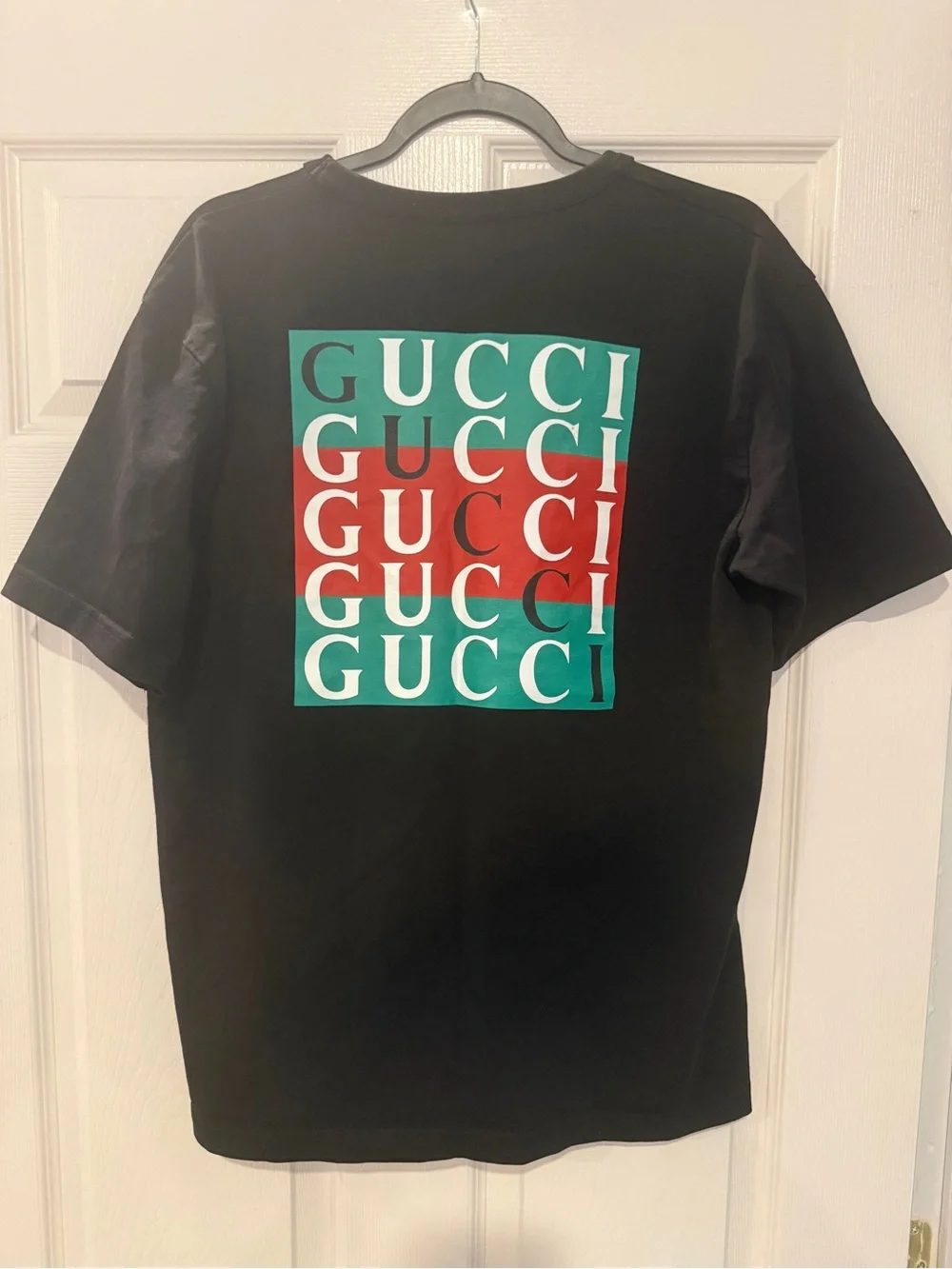 Gucci Black Short Sleeve T-Shirt with Teal and Red Logo